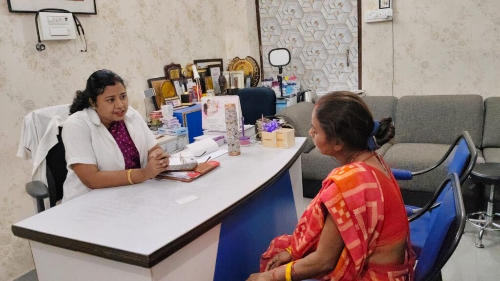 dr shradha listening to her patient story